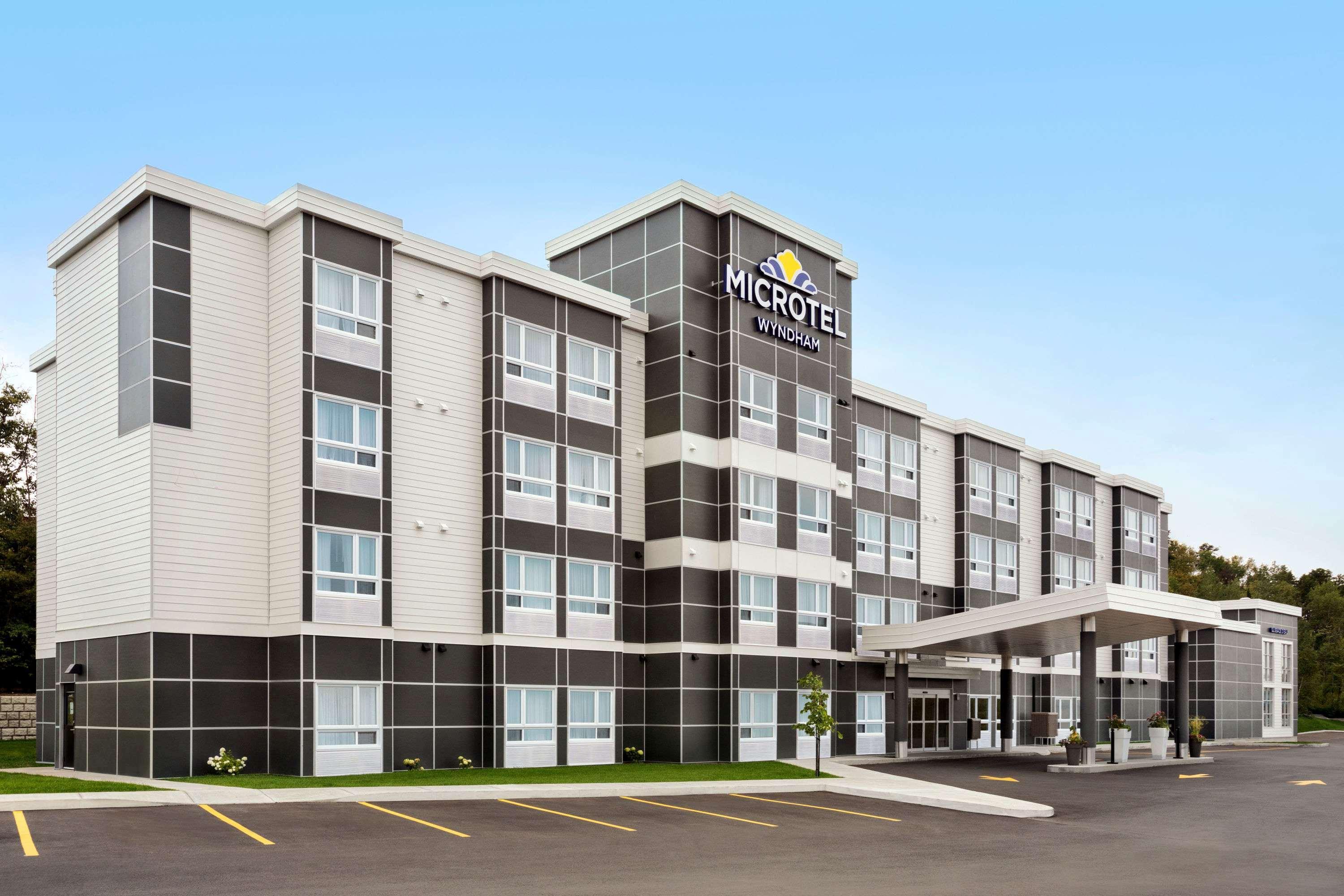 Microtel Inn & Suites By Wyndham Val-D Or Val-d'Or Exterior photo